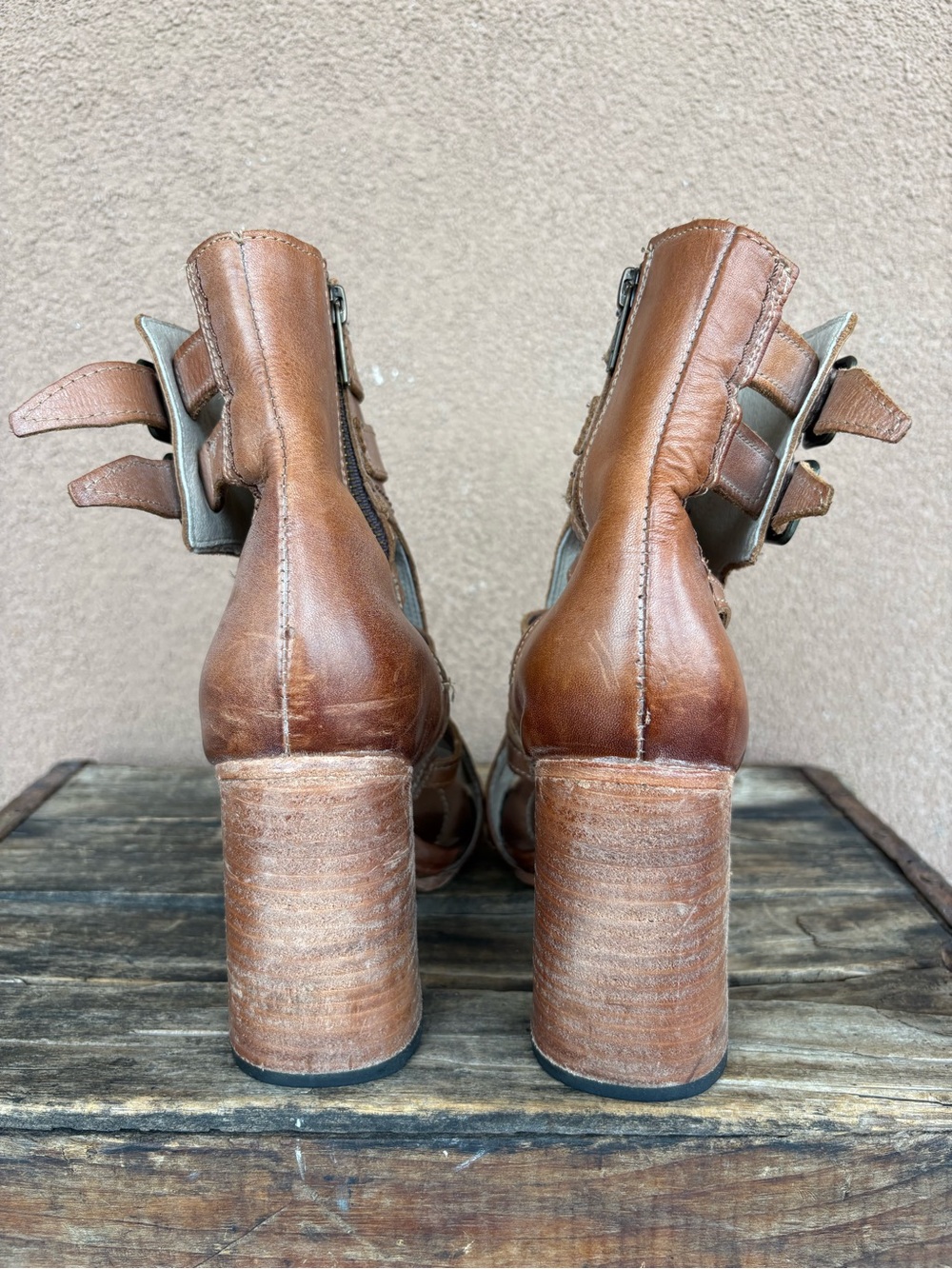 Freebird by Steven Tiara Brown Leather Gladiator Block Heel Sandal - Picture 7 of 10
